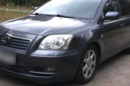 Toyota Avensis 300.000 km 1.600 &euro; Hamburg 22145
