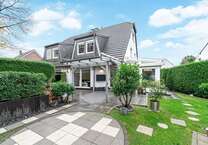 Haus zum Kaufen in Essen Heisingen 935.000 € 225.3 m²