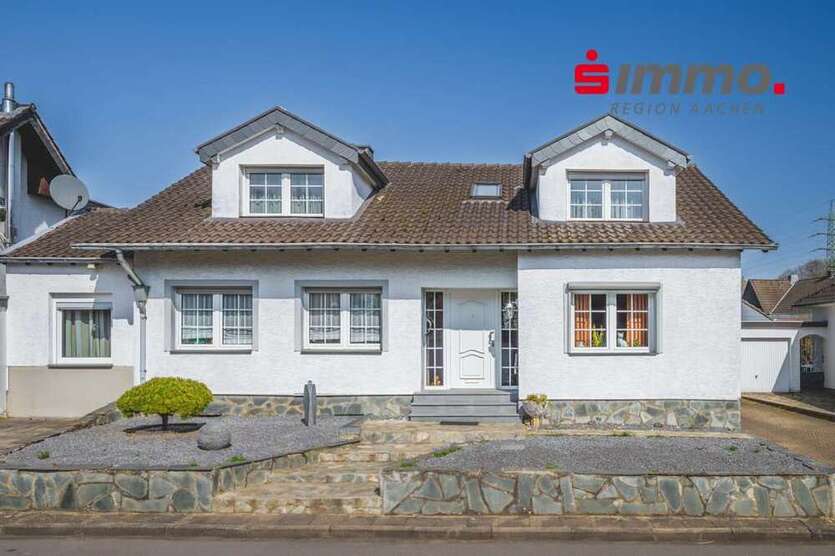 Haus zum Kaufen in Alsdorf 389.000 € 200 m²