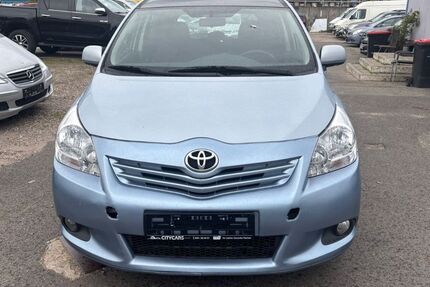 Toyota Verso 205.181 km 4.999 &euro; hamburg 20539