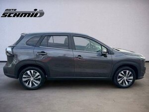 Suzuki SX4 S-Cross S-CROSS 1.5 COMF.+ALLGRIP AGS 4.000 km 30.490 € Höhenkirchen-Siegertsbrun 85635