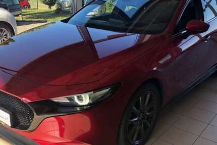 Mazda 3 54.450 km 18.890 &euro; Zwickau 08064