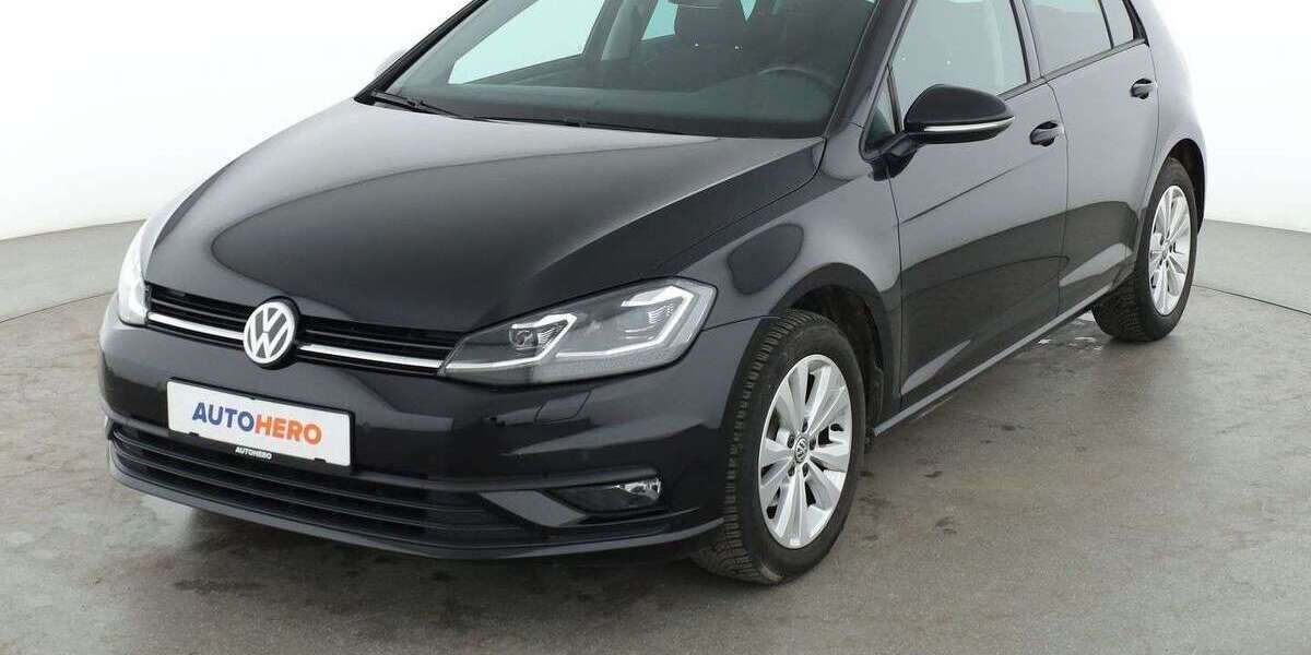 VW Golf 91.390 km 12.110 &euro; Köln 50739