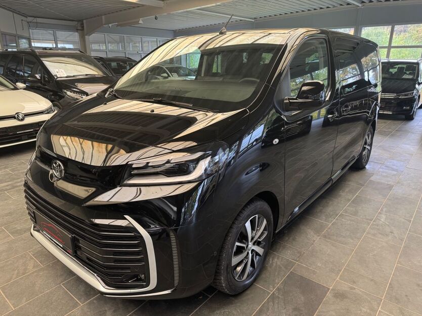 Toyota Proace (Verso) 10.800 km 42.599 € Versmold 33775
