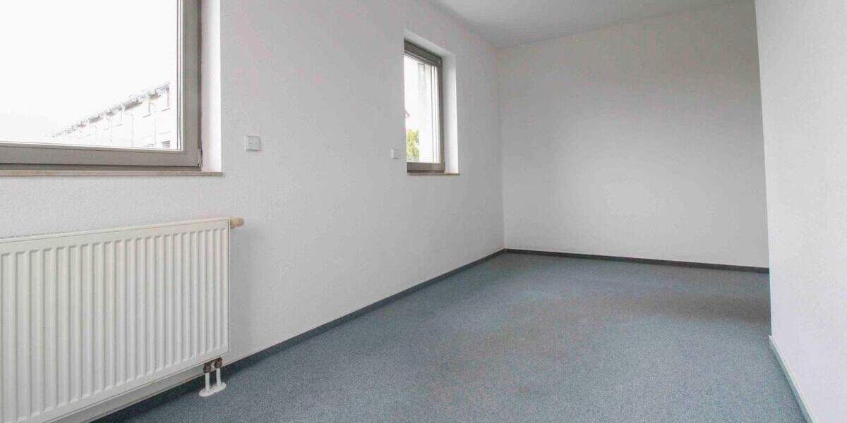 Etagenwohnung Mannheim Neuhermsheim - 4 Zimmer, 94 m&sup2;, 349.000&euro; | Angebot:25940366