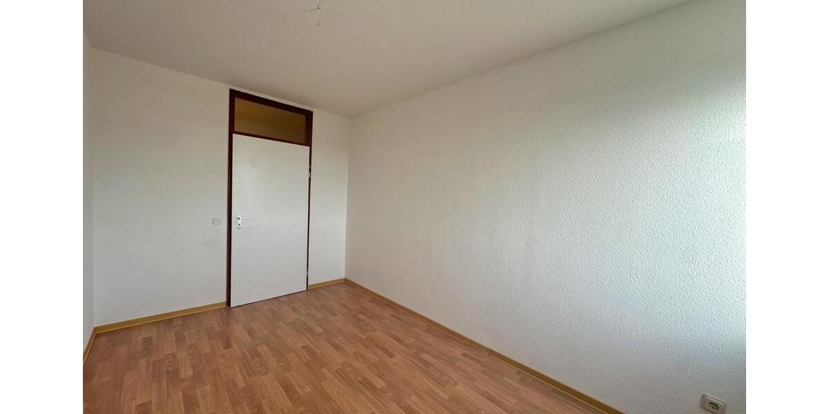 Helle 3-Zimmer-Wohnung mit Balkon - frisch renoviert - KDB 3 zimmer