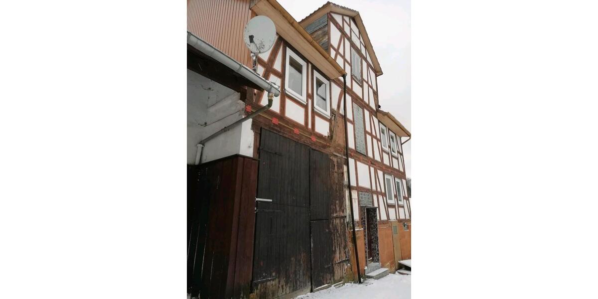 Einfamilienhaus Hessisch Lichtenau - 7 Zimmer, 140 m&sup2;, 139.000&euro; | Angebot:26960071