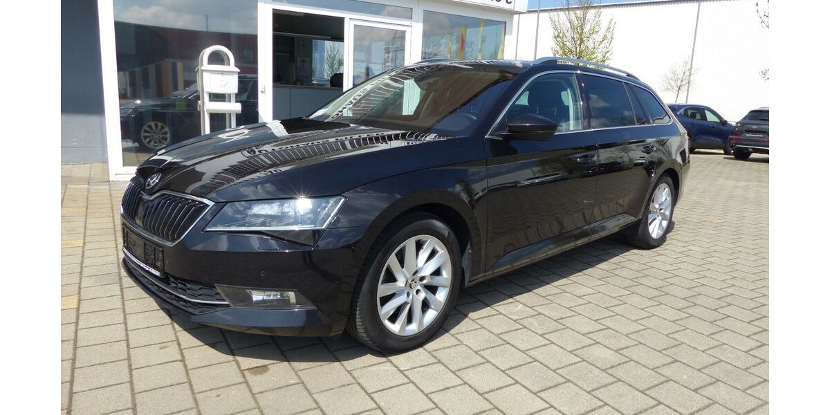 Skoda Superb 241.478 km 12.900 &euro; Burgau 89331