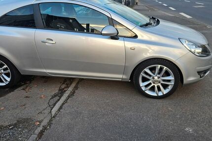 Opel Corsa 116.000 km 3.690 &euro; Frankfurt amMain 60386