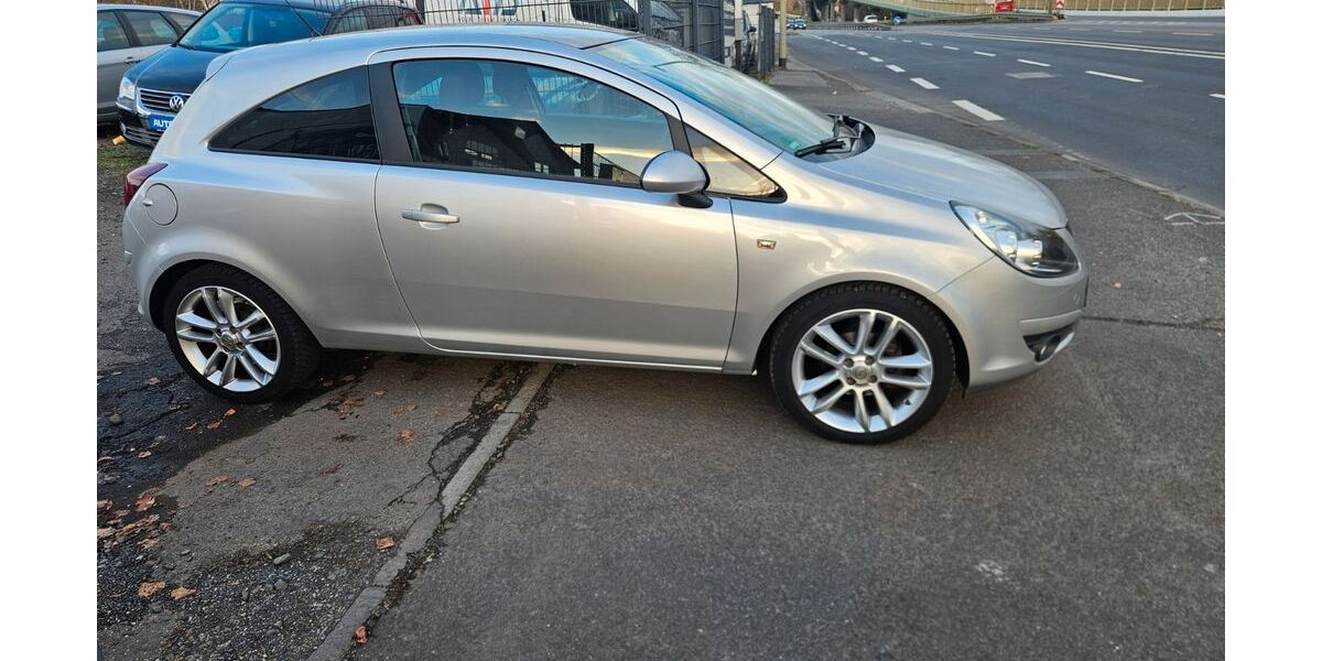 Opel Corsa 116.000 km 3.690 &euro; Frankfurt amMain 60386