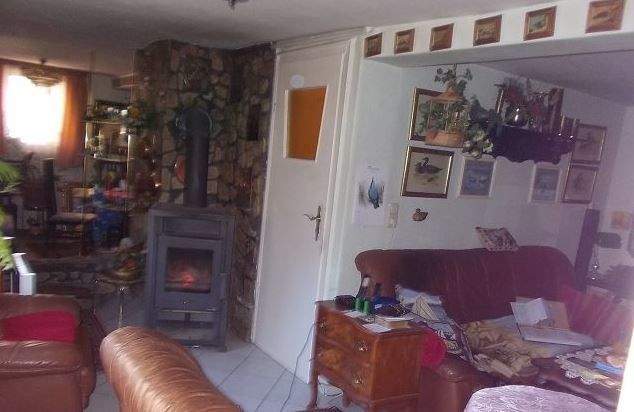 Einfamilienhaus Eiterfeld Ufhausen - 4 Zimmer, 86 m&sup2;, 60.000&euro; | Angebot:25998772