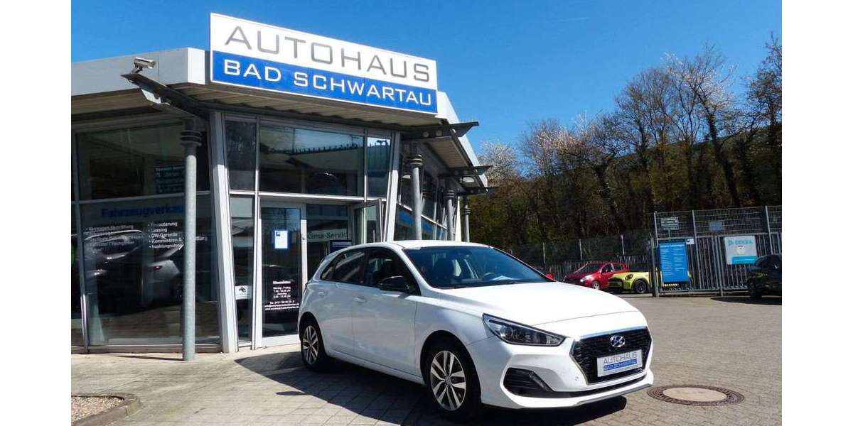 Hyundai i30 63.950 km 17.450 &euro; Bad Schwartau 23611