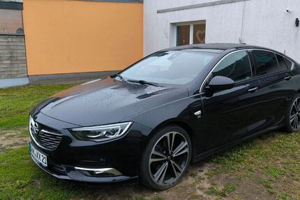 Opel Insignia 143.000 km 13.500 &euro; Anklam 17389