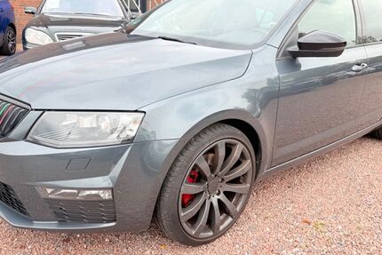 Skoda Octavia 204.726 km 9.999 € Delmenhorst 27755
