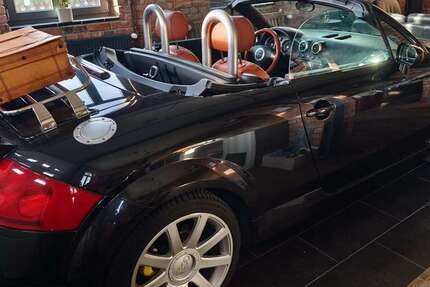 Audi TT 139.900 km 22.900 &euro; Garbsen 30826