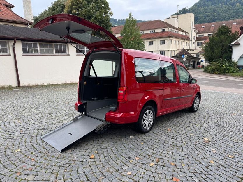 VW Caddy 47.800 km 29.880 € Lenningen (bei Stuttgart) 73252