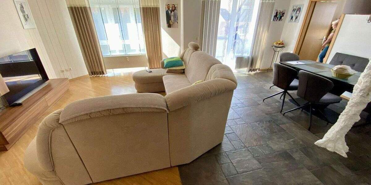 Etagenwohnung Pfedelbach - 3 Zimmer, 90 m&sup2;, 285.000&euro; | Angebot:25733296