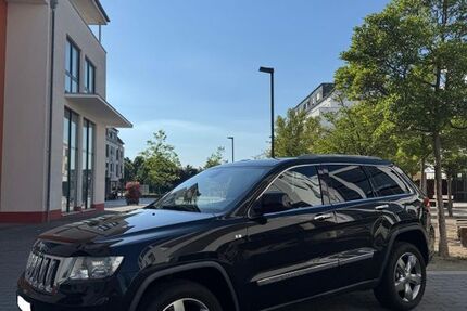 Jeep Grand Cherokee 141.000 km 12.990 &euro; Petersberg Landkreis Fulda 36100