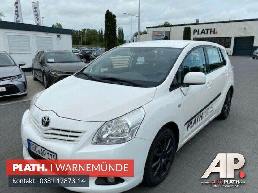 Toyota Verso 210.000 km 8.490 € Rostock-Warnemünde 18119