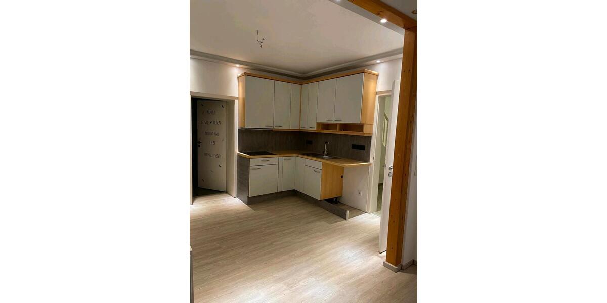 Einfamilienhaus Biebertal - 5 Zimmer, 210 m&sup2;, 1.300&euro; | Angebot:26406900