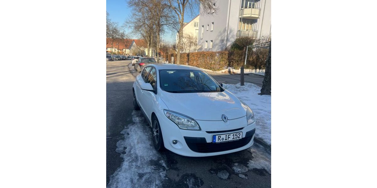 Renault Megane 166.000 km 2.690 &euro; Regensburg 93051