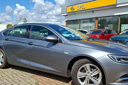Opel Insignia 86.950 km 13.690 € Hainichen 09661