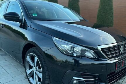 Peugeot 308 220.000 km 6.290 &euro; Öhringen 74613