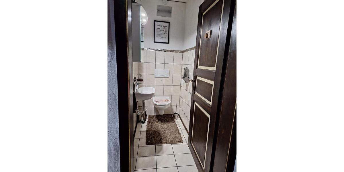 Dachgeschoßwohnung Bad Säckingen - 3 Zimmer, 63 m&sup2;, 890&euro; | Angebot:26258565