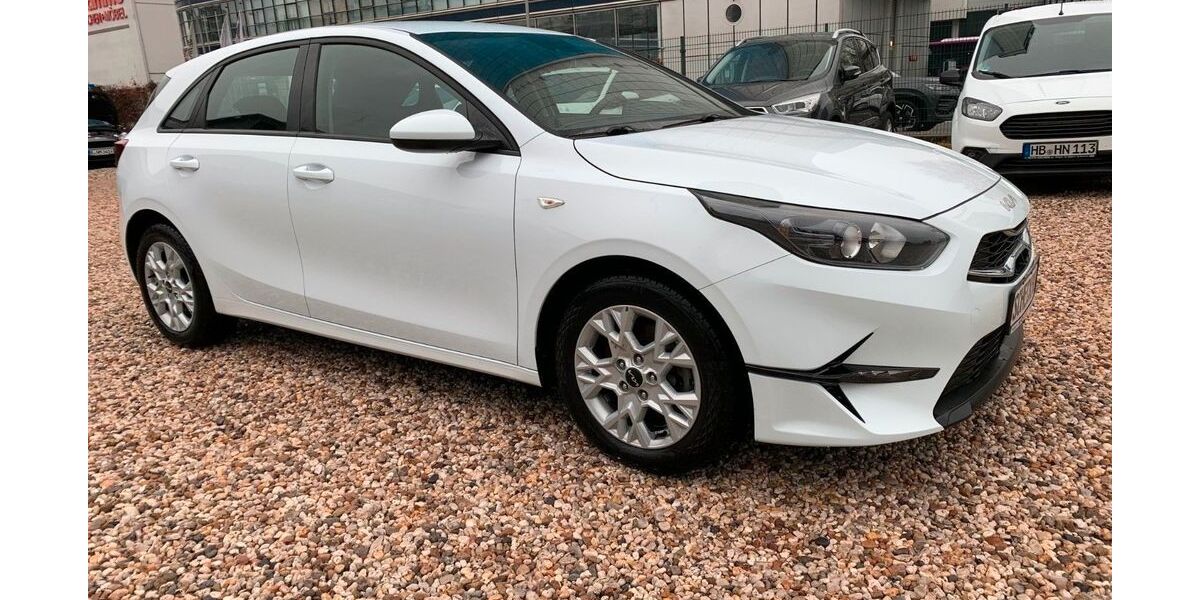 Kia ceed / Ceed 42.620 km 15.999 &euro; Berlin-Spandau 13597