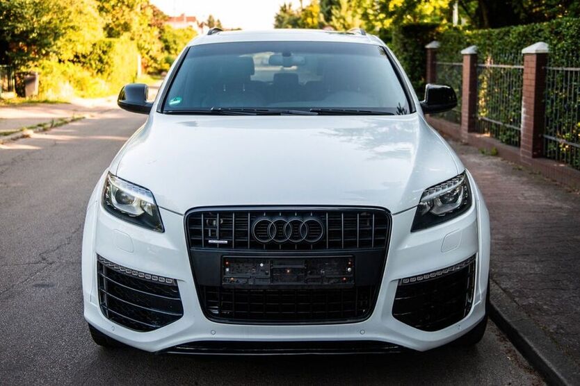 Q7