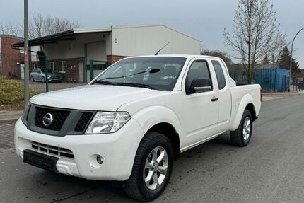 Nissan Navara 183.648 km 10.591 &euro; Ahlen 59229