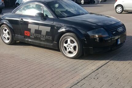 Audi TT 210.000 km 5.800 &euro; Eschbach 79427