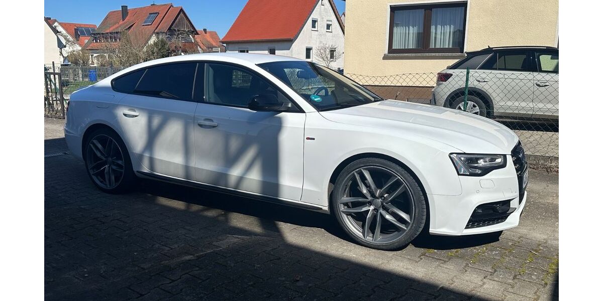 Audi A5 170.000 km 19.200 &euro; Röttenbach 91187