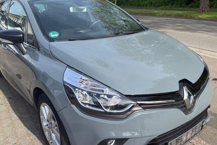 Renault Clio 54.000 km 8.990 &euro; Lebach 66822
