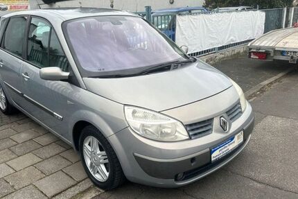 Renault Scenic 196.500 km 1.899 &euro; Mühlheim am Main 63165