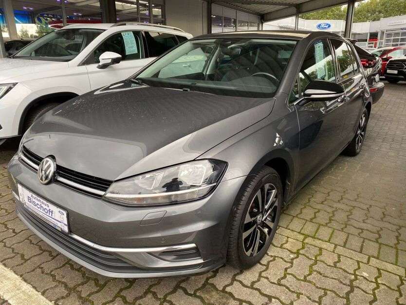 VW Golf 86.582 km 15.980 € Neumünster 24539