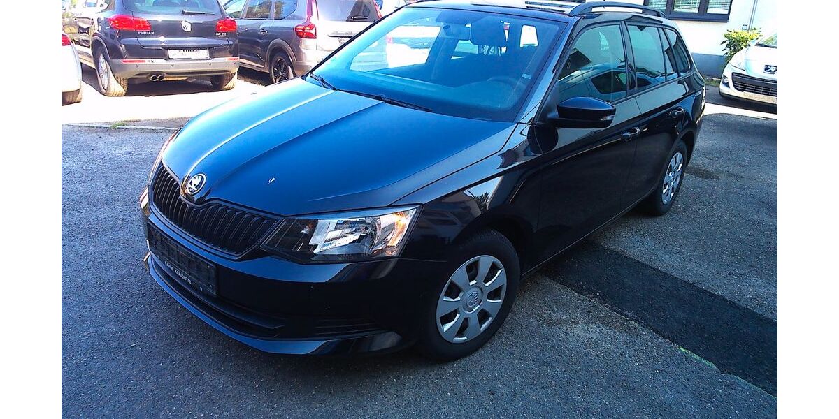 Skoda Fabia 140.000 km 4.699 &euro; Karlsruhe 76227