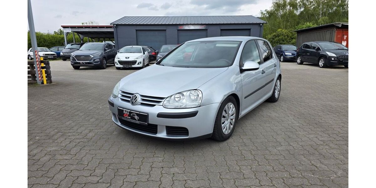 VW Golf 222.000 km 2.350 &euro; Klingenberg 63911