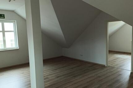 Dachgeschoßwohnung mit Seeblick in Strausberg