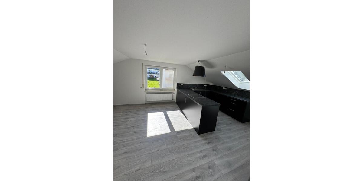 Dachgeschoßwohnung Bad Waldsee - 4 Zimmer, 61 m&sup2;, 650&euro; | Angebot:26404846