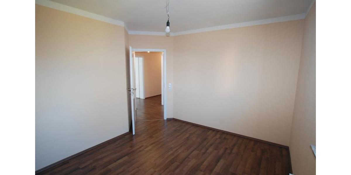 Erdgeschoßwohnung Alzey - 3 Zimmer, 72 m&sup2;, 900&euro; | Angebot:26297932