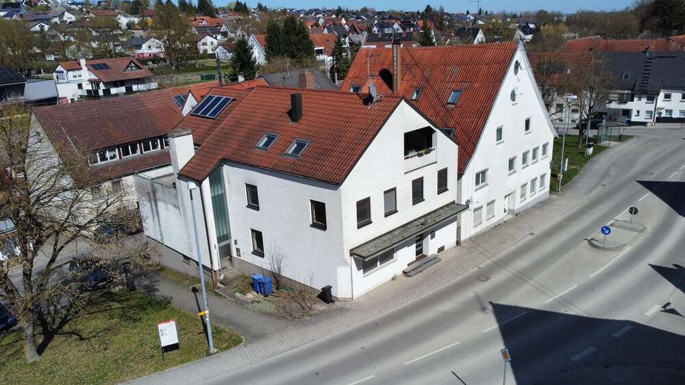 Einfamilienhaus Langenau - 12 Zimmer, 355 m&sup2;, 639.000&euro; | Angebot:26443356
