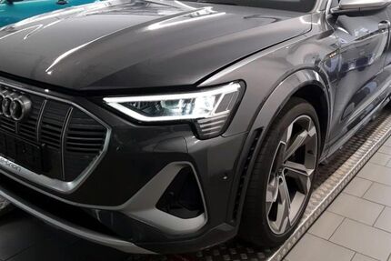 Audi e-tron 53.000 km 41.970 &euro; Helmstedt 38350