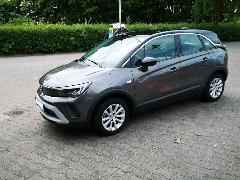Crossland (X)