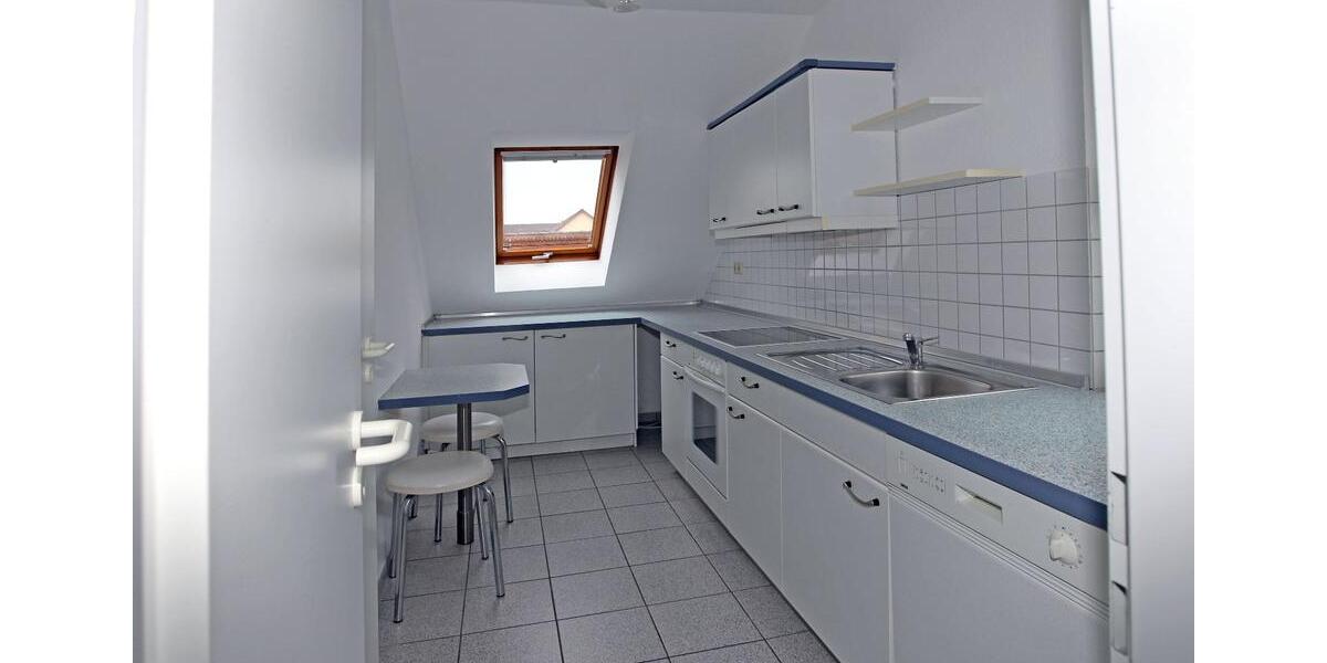 Dachgeschoßwohnung Gießen Allendorf - 2 Zimmer, 73 m&sup2;, 780&euro; | Angebot:26301279