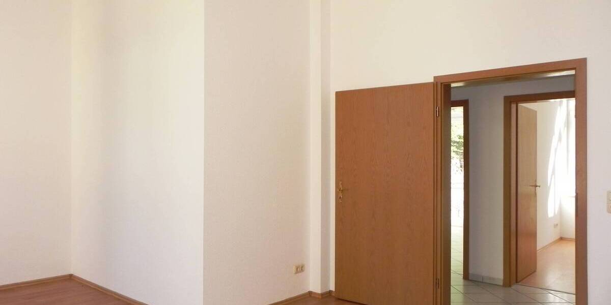 Etagenwohnung Greiz - 3 Zimmer, 73 m&sup2;, 59.000&euro; | Angebot:19291407