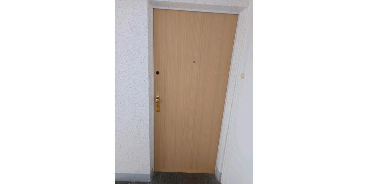 Etagenwohnung Zeithain - 3 Zimmer, 57 m&sup2;, 28.000&euro; | Angebot:26996087