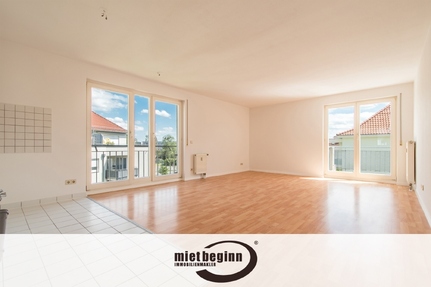 EINBAUKÜCHE – BALKON – BLICK – HELL & FREUNDLICH – TAGESLICHT-DUSCHBAD – TIEFGARAGENSTELLPLATZ