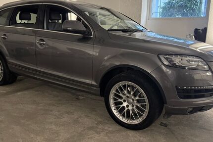 Audi Q7 227.000 km 11.111 &euro; Dresden 01159