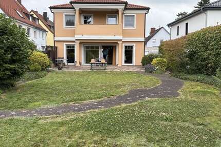 Haus zum Mieten in Köln 3.480 € 199 m²